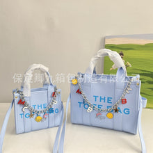 Load image into Gallery viewer, European and American Popular Large Capacity Tote Bag Female 2023 Women's Bag Chain Bag Large and Small Shoulder Bag Letter Crossbody Bag