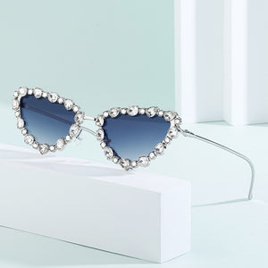 2023European and American Diamond Sunglasses Women's Personalized Cat Eye Sunglasses Cross-BordersunglassesWholesale