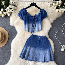 Load image into Gallery viewer, Gradient Color Denim Suit Women&#39;s Summer Retro Dignified Sense of Design Puff Sleeve Top Pleated Skirt Two-Piece Set